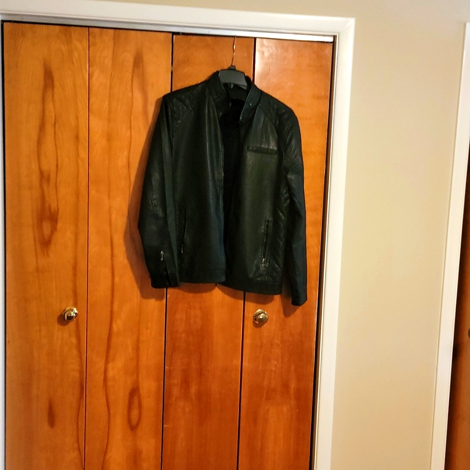Men's Black Leather Bomber Jacket